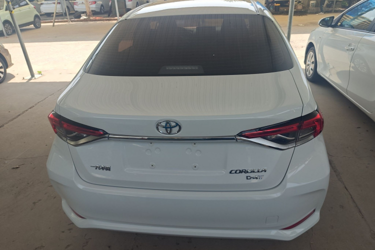 Toyota Corolla 2022 immagine di auto #4