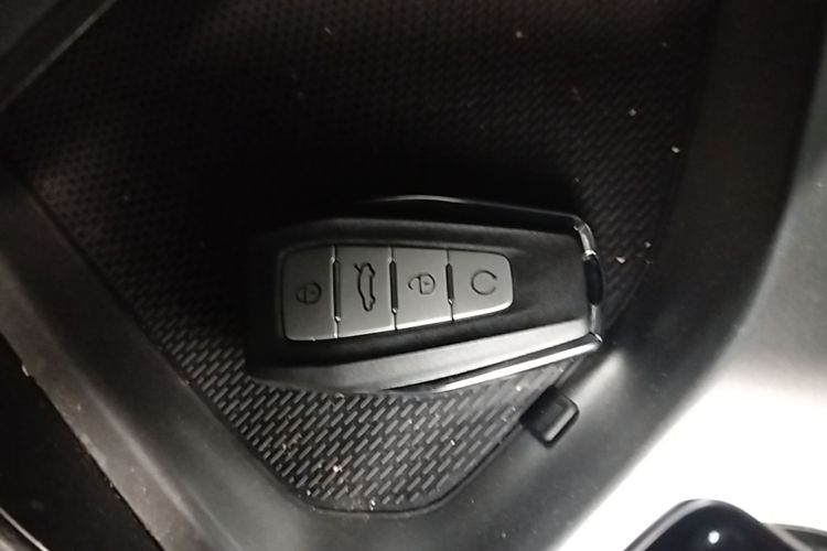 GEELY Emgrand L HiP 2023 #9 GEELY Emgrand L HiP 2023 immagine di auto #9