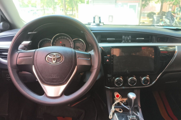 Toyota Corolla 2018 #7 Toyota Corolla 2018 car image #7