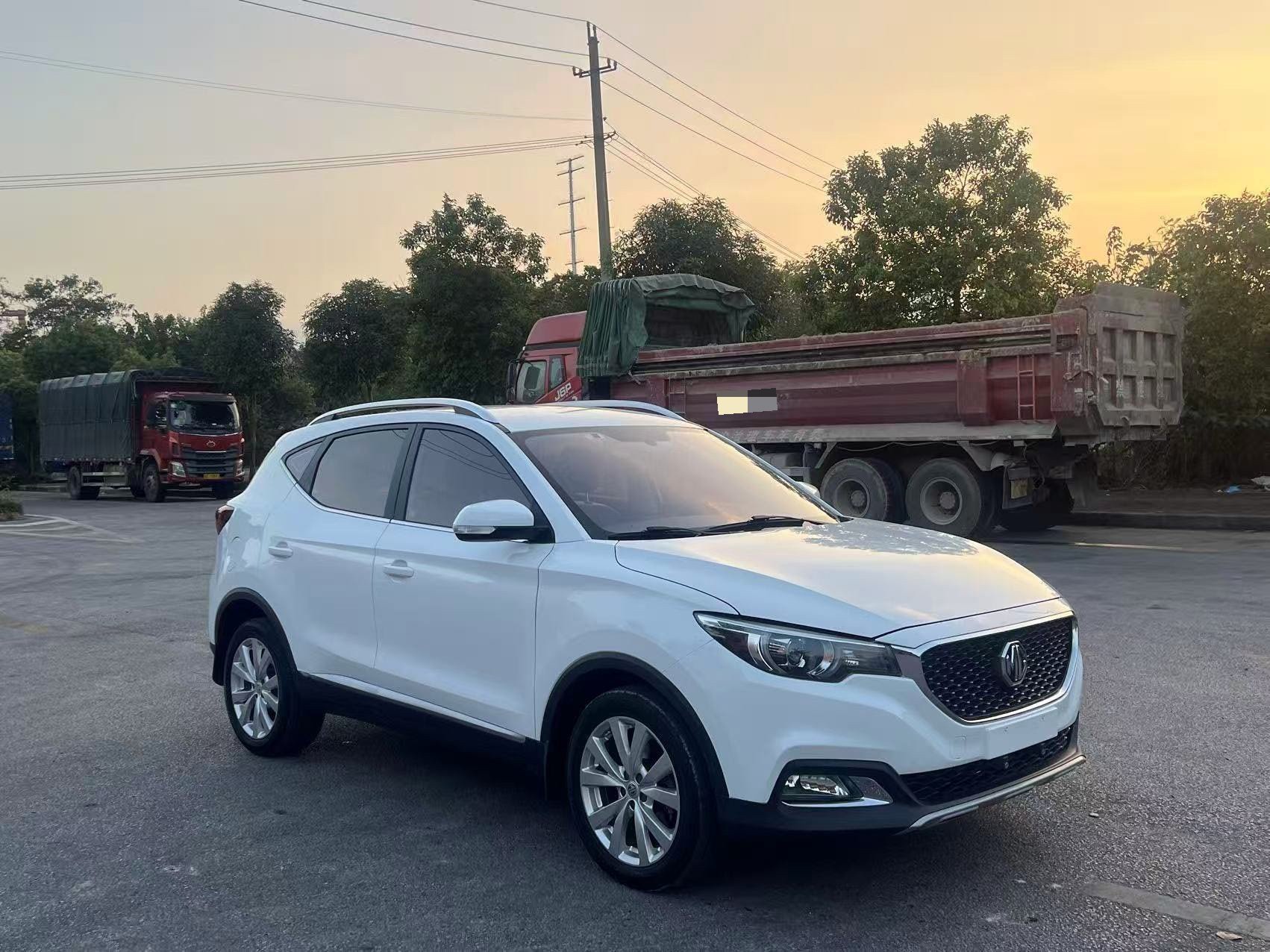 MG ZS 2018 #3 MG ZS 2018 car image #3