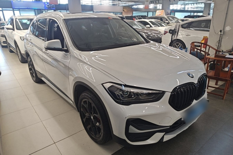 BMW X1 2022 car image #4