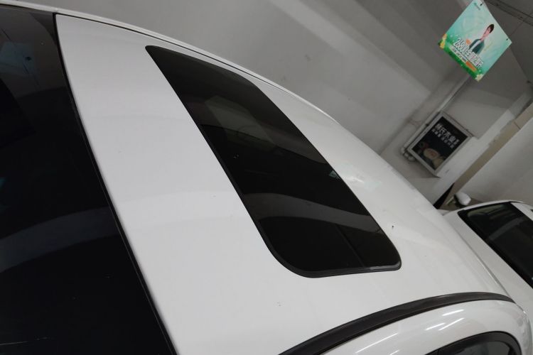 GEELY Emgrand 2017 immagine di auto #25