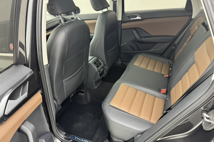 Volkswagen Tharu 2018 car image #13