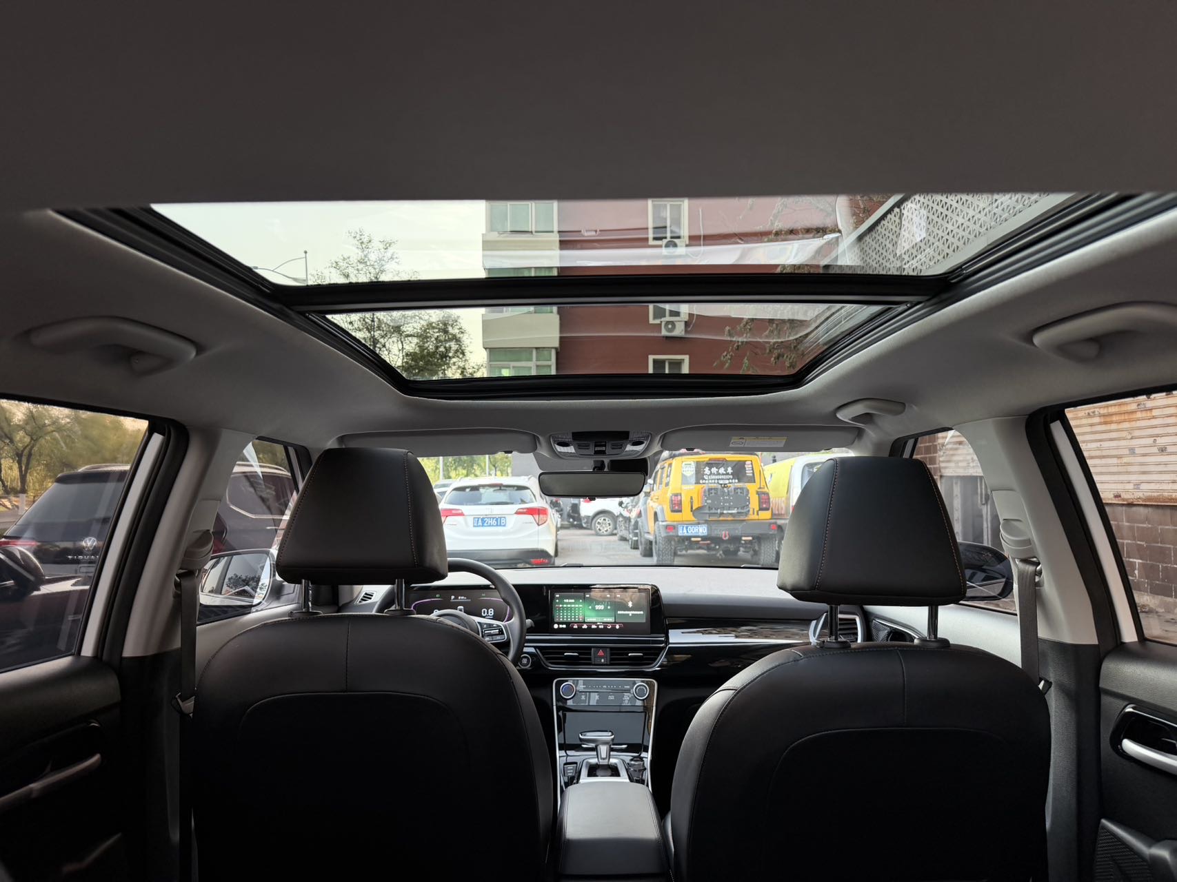 Kia Seltos 2023 imagen de coche #16