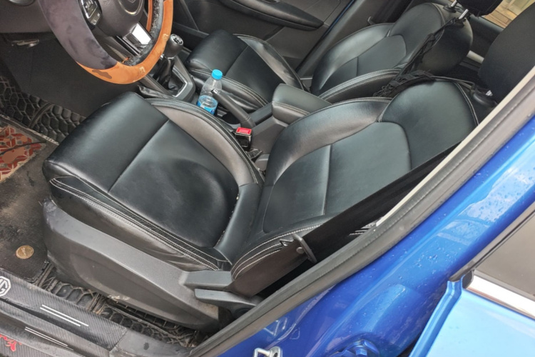 MG ZS 2019 car image #15