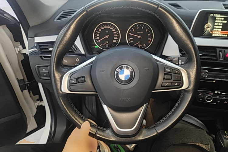 BMW X1 2017 #11 BMW X1 2017 car image #11