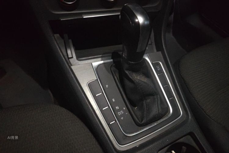 Volkswagen Golf 2015 #16 Volkswagen Golf 2015 car image #16