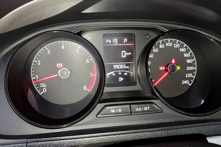 Volkswagen Lavida 2018 car image #12