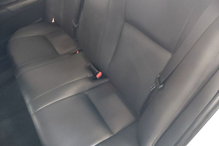 Toyota Corolla 2019 car image #17