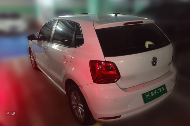 Volkswagen Polo 2019 car image #5