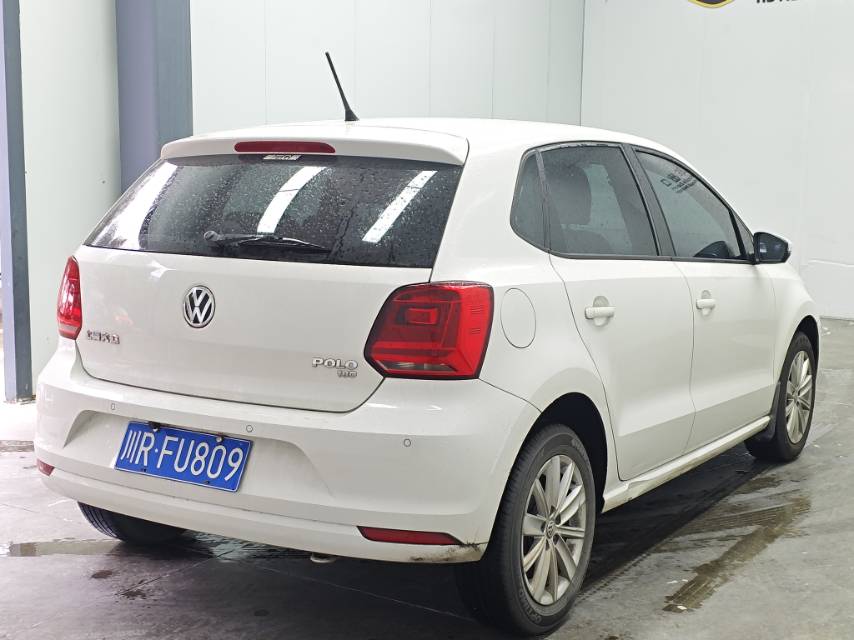 Volkswagen Polo 2015 #7 Volkswagen Polo 2015 car image #7