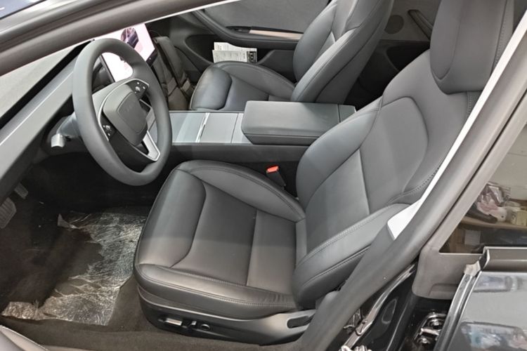 Tesla Model 3 2025 #15 Tesla Model 3 2025 car image #15