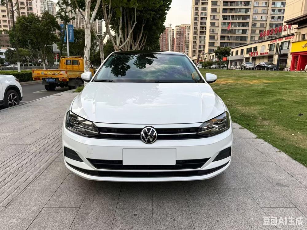 Volkswagen Polo 2023 صورة سيارة #2