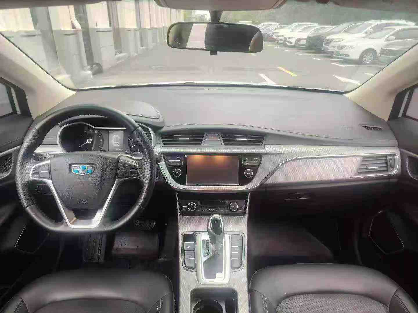GEELY Emgrand GS 2018 #4 GEELY Emgrand GS 2018 imagen de coche #4