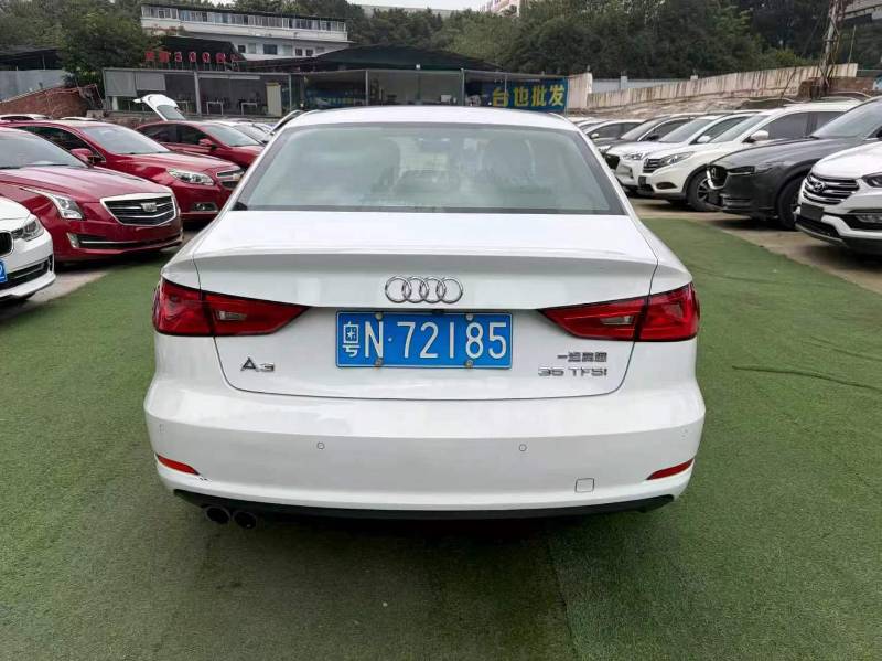 Audi A3 2016 изображение автомобиля #5