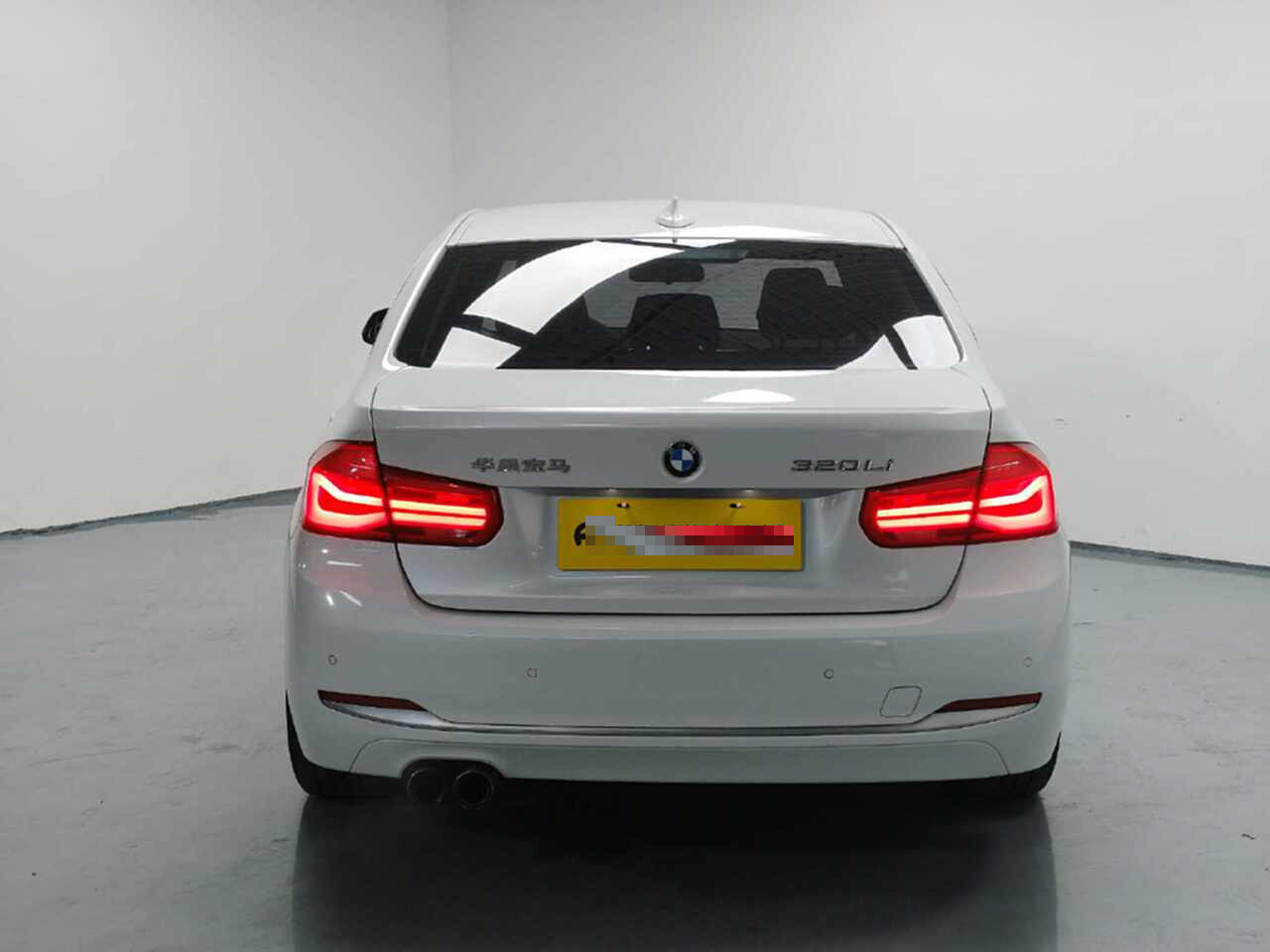 BMW 3 Series 2019 #7 BMW 3 Series 2019 car image #7