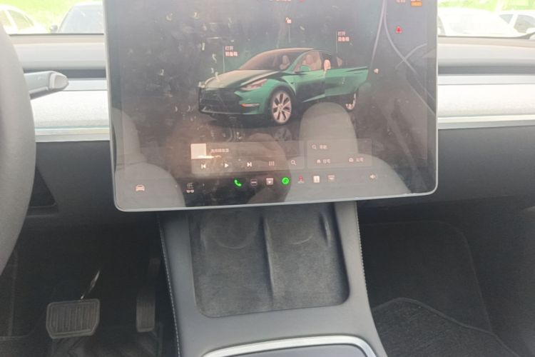 Tesla Model Y 2022 #17 Tesla Model Y 2022 car image #17