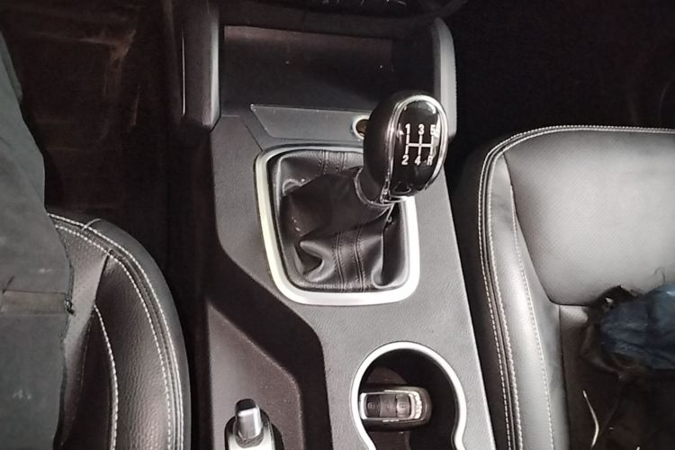 GEELY Vision X6 2017 car image #14