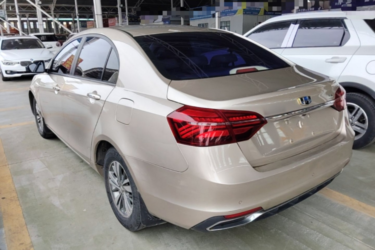 GEELY Emgrand 2018 #5 GEELY Emgrand 2018 car image #5