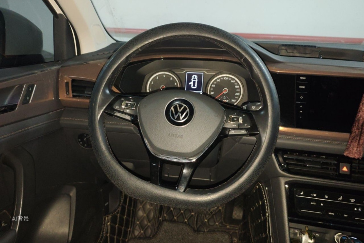 Volkswagen Tharu 2021 car image #12