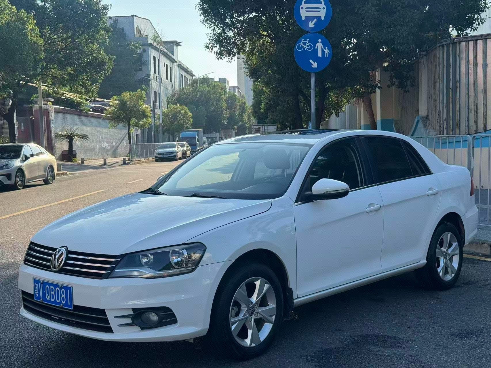 Volkswagen Bora 2014 Volkswagen Bora 2014 car image