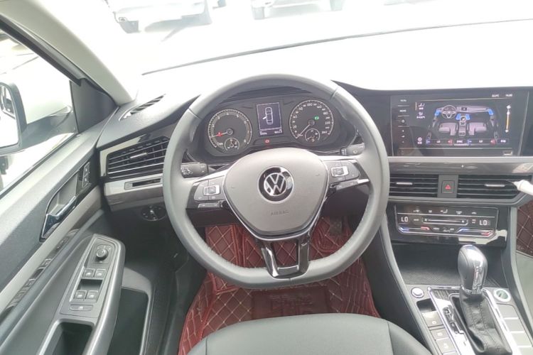Volkswagen Bora 2021 car image #15