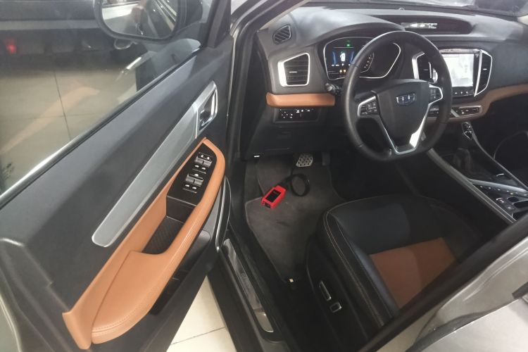 GEELY Vision X6 2019 immagine di auto #16