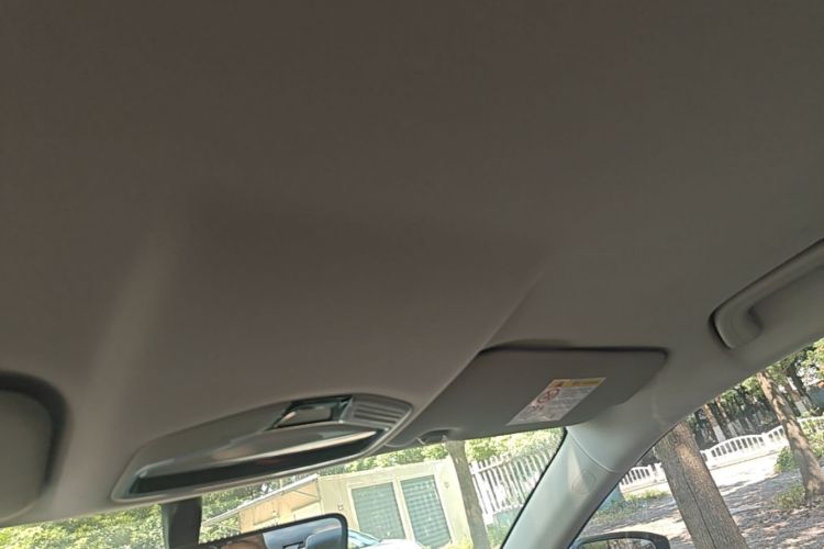 GEELY Emgrand 2024 car image #18