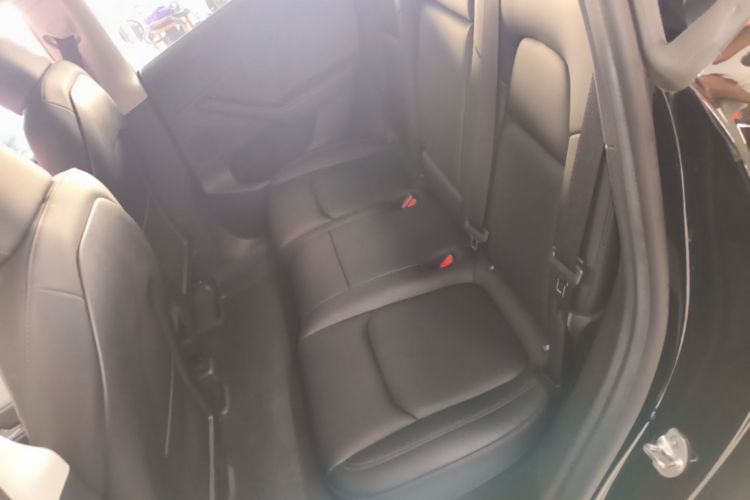 Tesla Model Y 2023 #17 Tesla Model Y 2023 car image #17