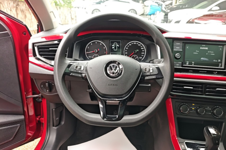 Volkswagen Polo 2021 #11 Volkswagen Polo 2021 car image #11