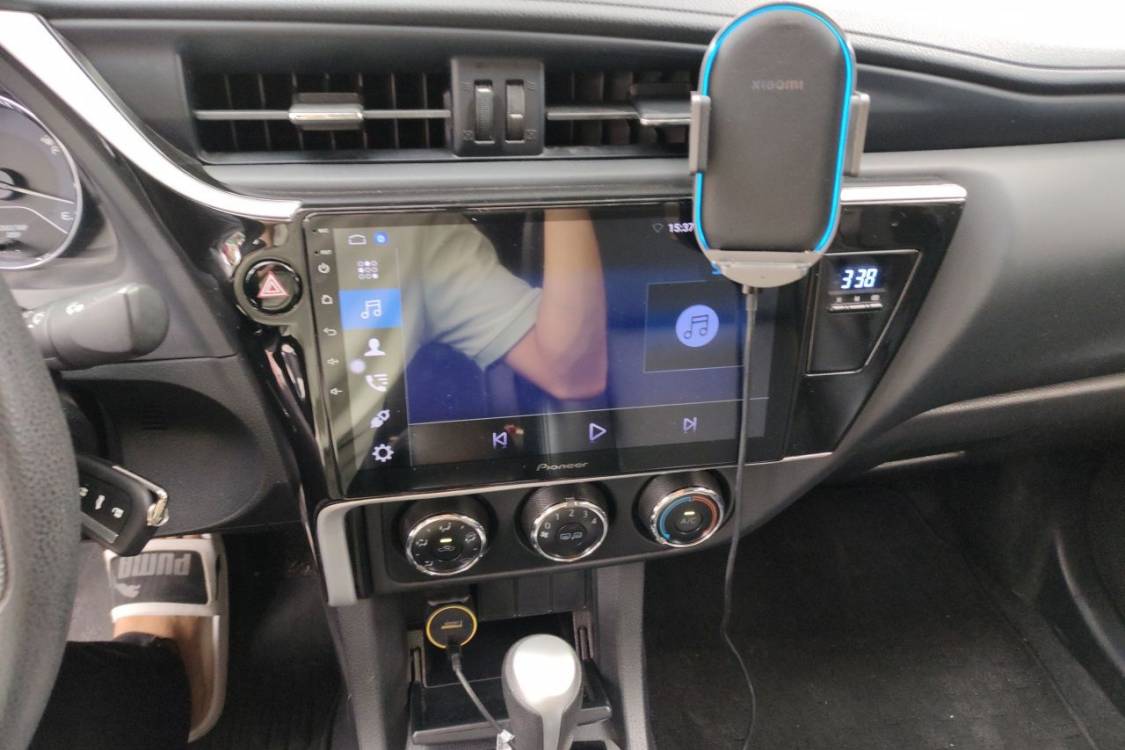 Toyota Corolla 2019 #16 Toyota Corolla 2019 car image #16