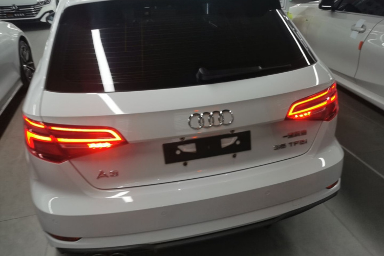Audi A3 2019 #6 Audi A3 2019 car image #6