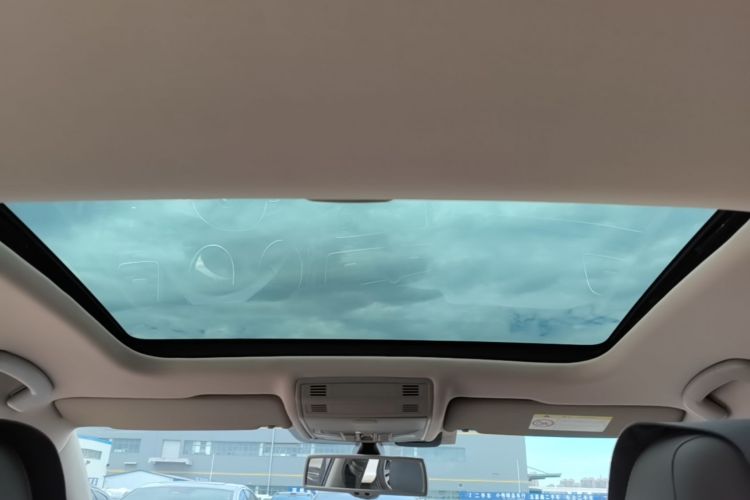 Volkswagen Golf 2014 car image #18