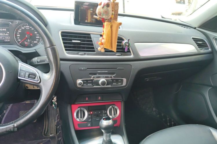 Audi Q3 2015 #15 Audi Q3 2015 car image #15