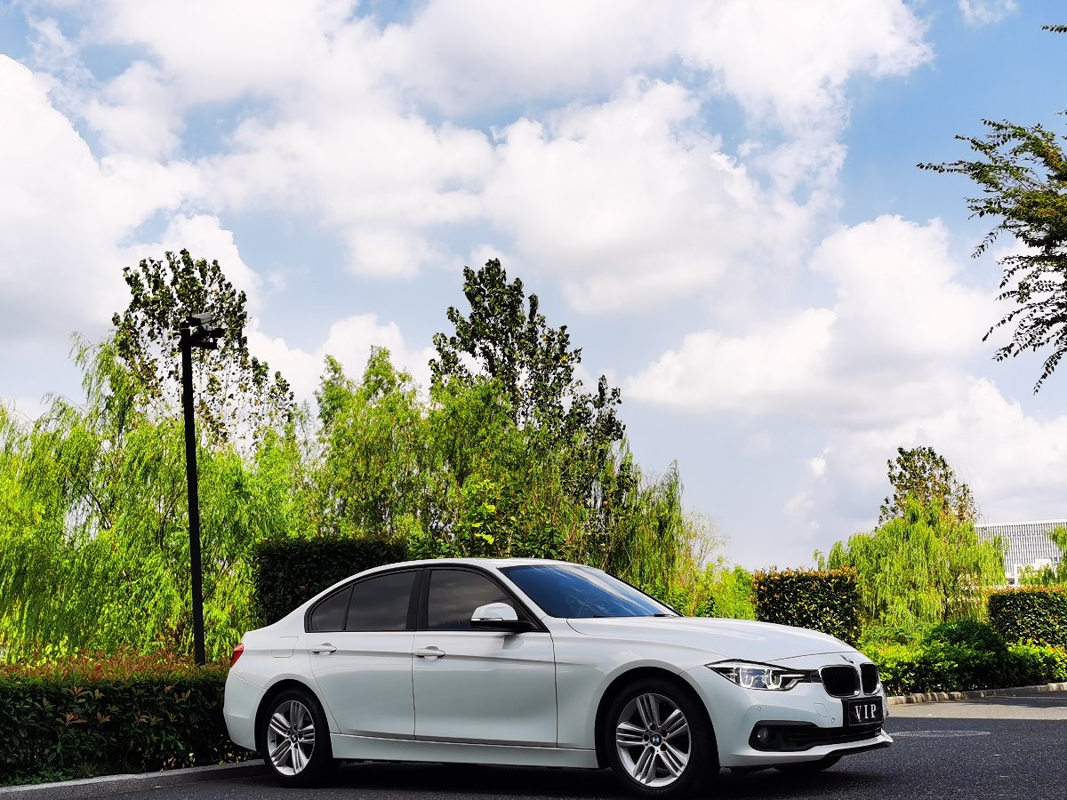 BMW 3 Series 2016 car image #3