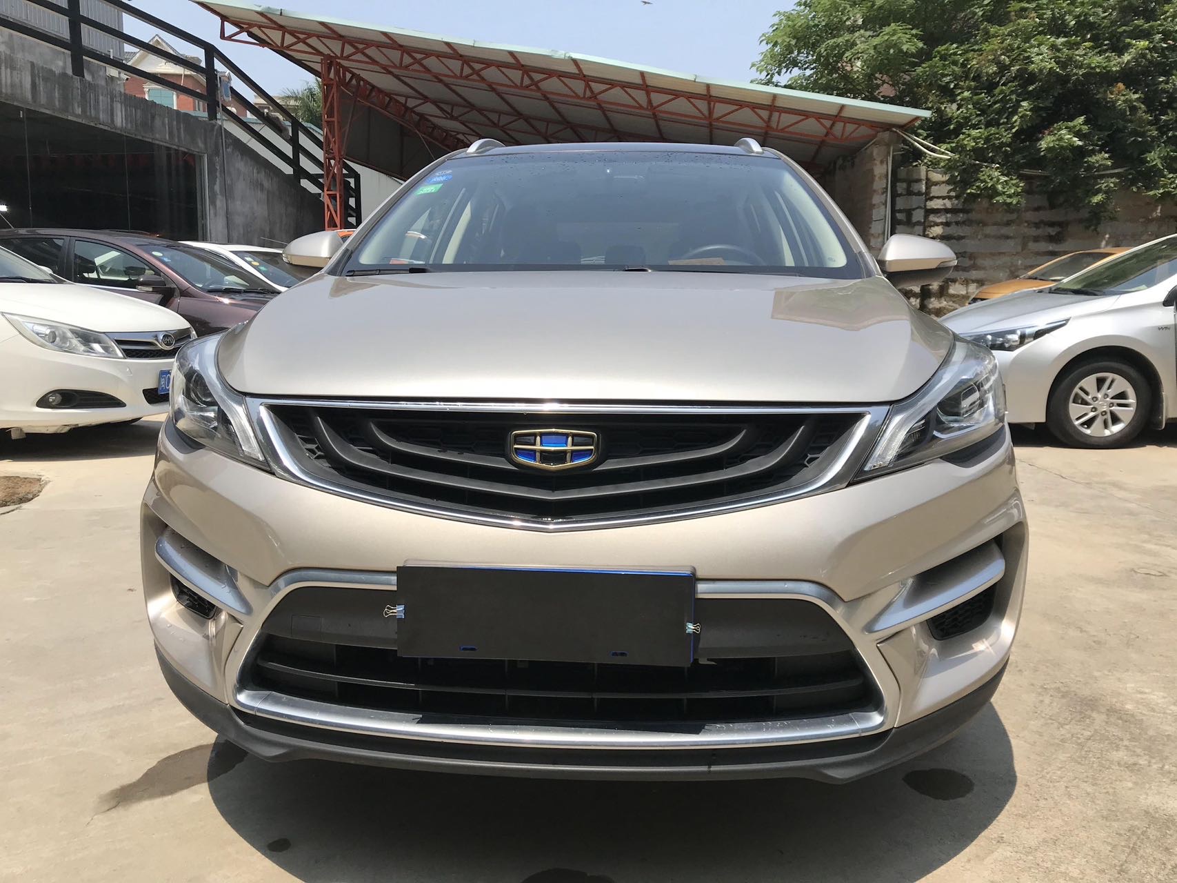GEELY Emgrand GS 2017 car image #2