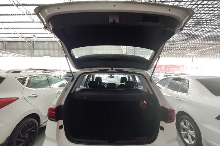 Volkswagen Tharu 2020 car image #19