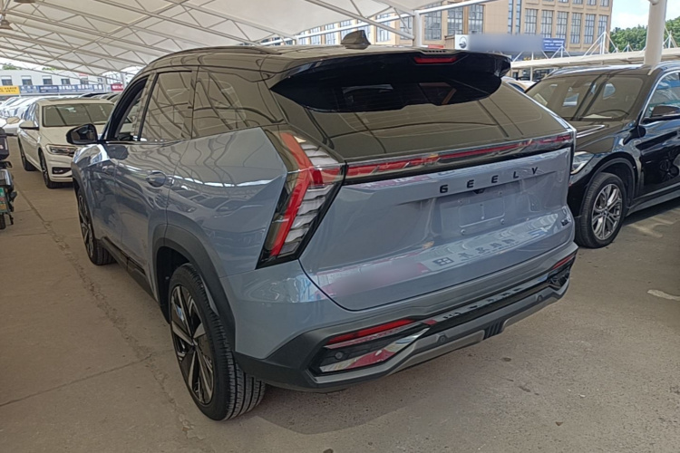 GEELY Boyue L 2023 car image #5
