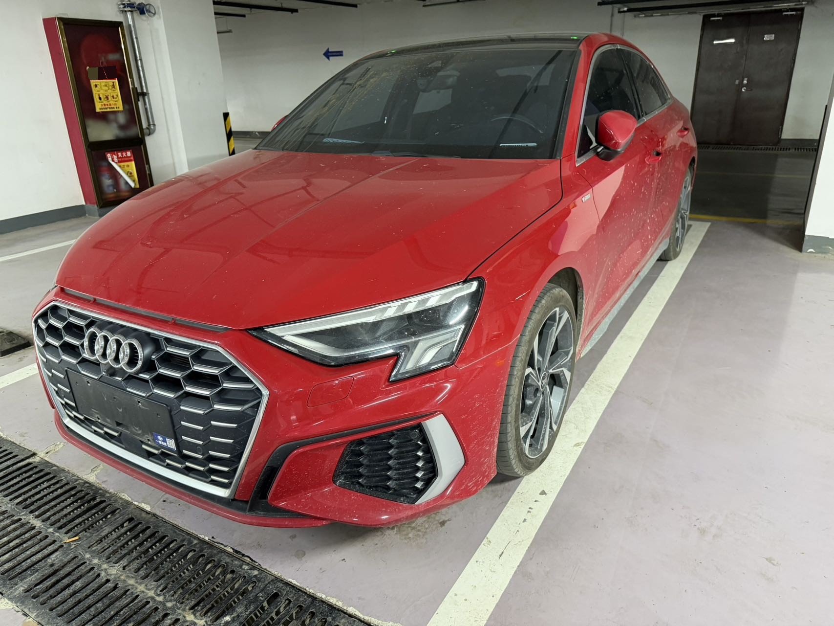 2022 immagine di auto 