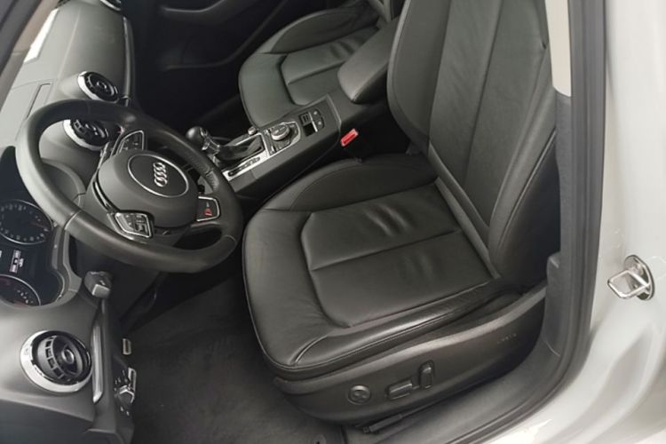 Audi A3 2016 car image #15