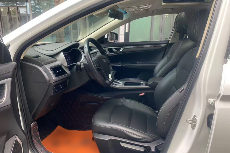 GEELY Emgrand GL 2019 car image #17