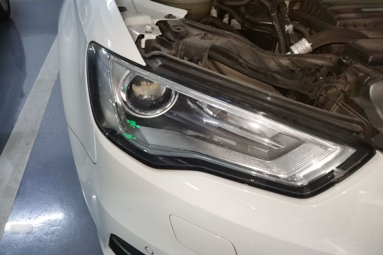 Audi A3 2016 car image #8