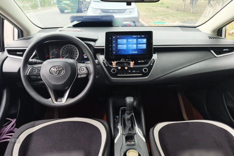 Toyota Corolla 2021 car image #11