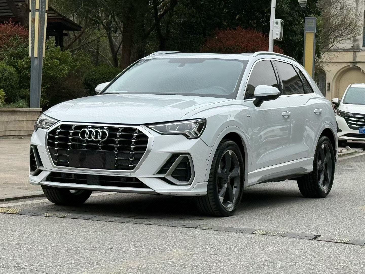 2022 2022 car image