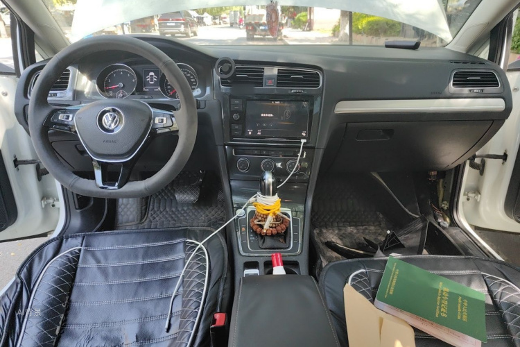 Volkswagen Golf 2020 #11 Volkswagen Golf 2020 car image #11