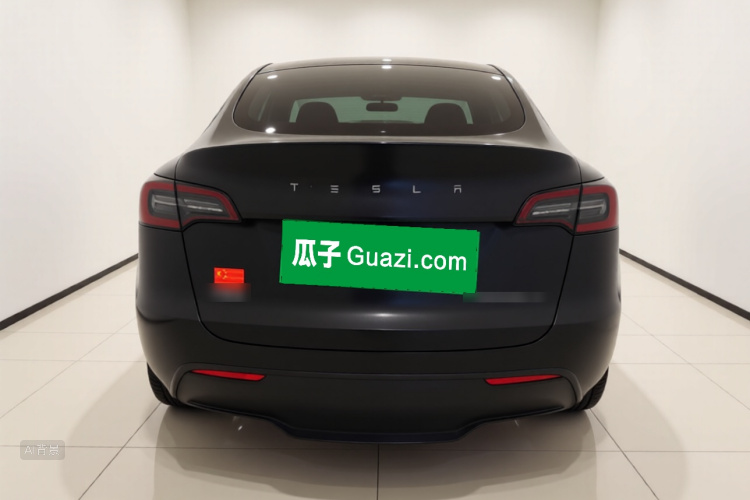Tesla Model Y 2023 #6 Tesla Model Y 2023 car image #6