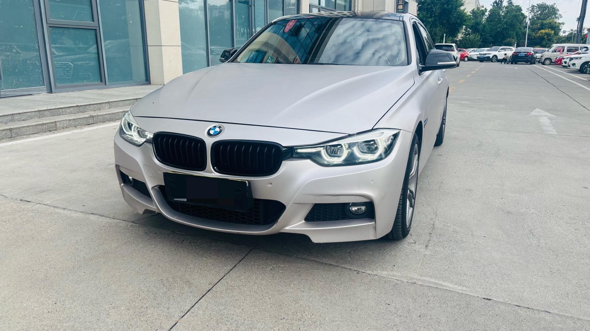 BMW 3 Series 2017 BMW 3 Series 2017 car image