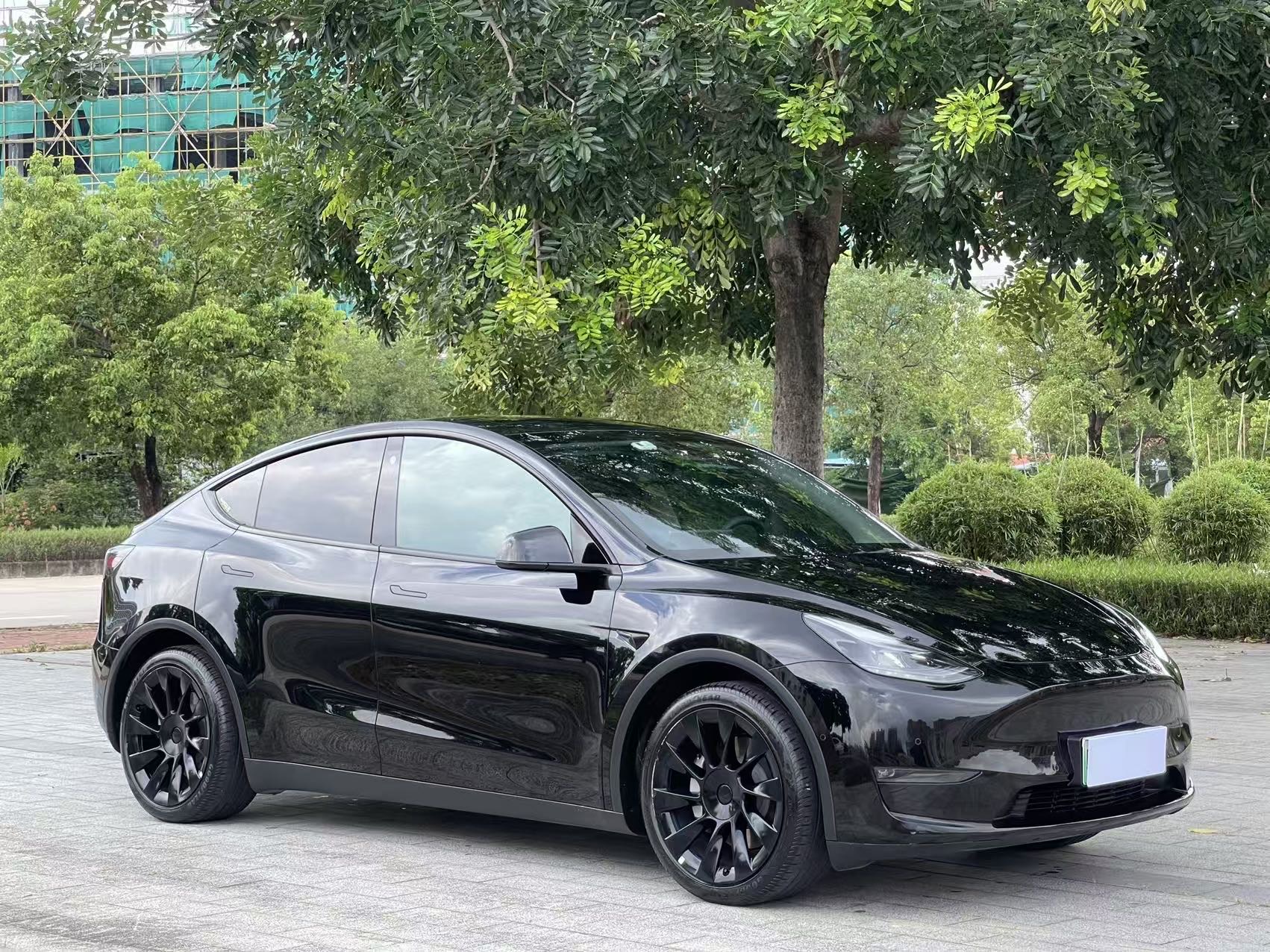 Tesla Model Y 2022 #3 Tesla Model Y 2022 car image #3