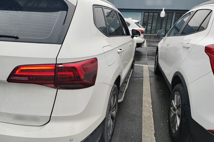 Volkswagen Tharu 2022 #8 Volkswagen Tharu 2022 immagine di auto #8
