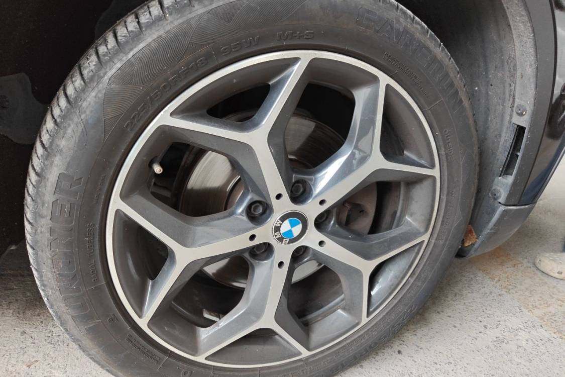 BMW X1 2018 imagen de coche #9